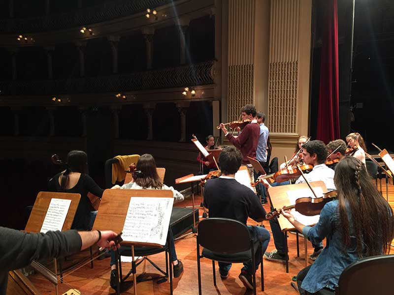 Jovens da Madeira na Orquestra nacional que dá concerto hoje no CCB