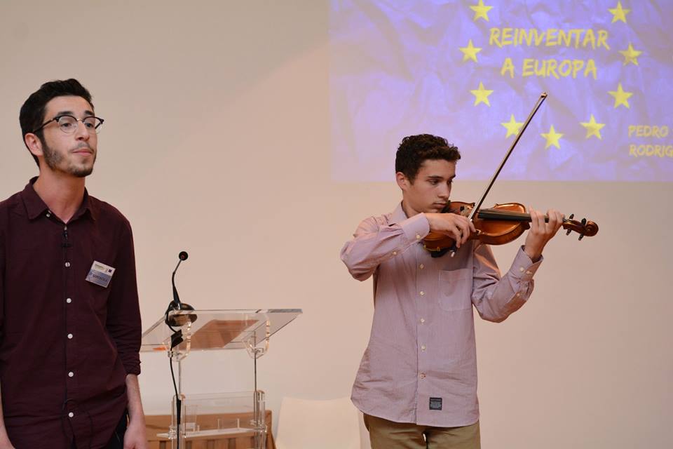 Alunos do CEPAM premiados no concurso nacional Euroscola