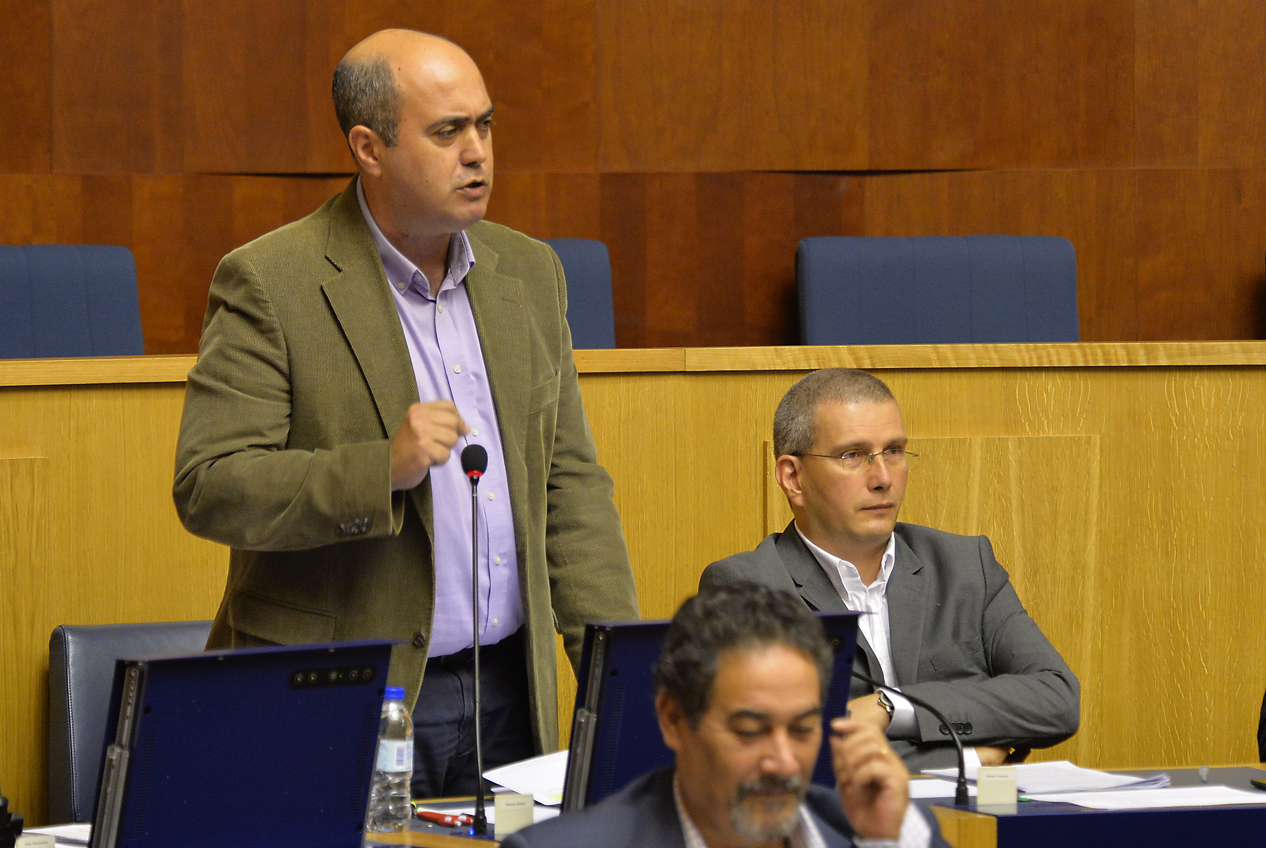 BE apresenta resolução na Assembleia sobre contrato de concessão da linha marítima do Porto Santo
