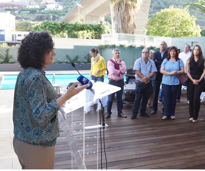 CDS candidata Leontina Serôdio à Câmara de Santa Cruz