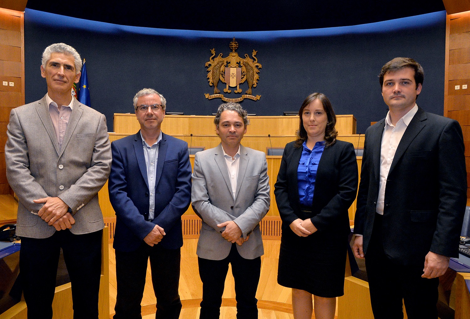 JPP quer que dísticos ‘Press’ passem a ser emitidos na Região