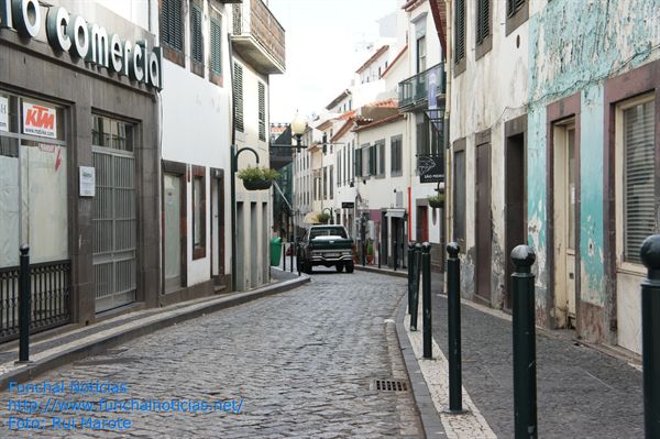 Alunos de Design da UMa colaboram com a CMF em projecto revitalizador da Rua das Pretas
