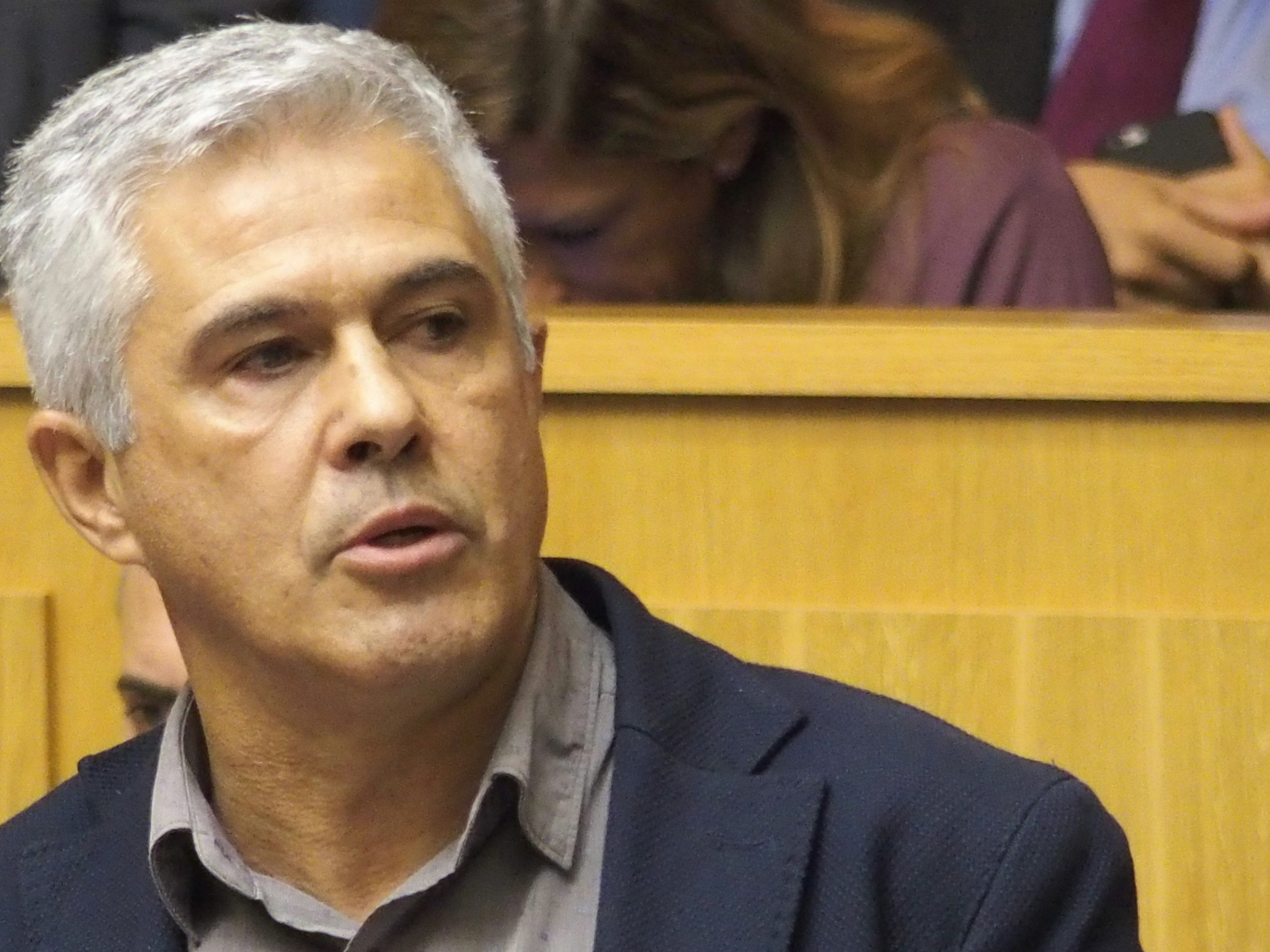 Coligação Confiança defende “política construtiva” e critica entrevista de Gil Canha