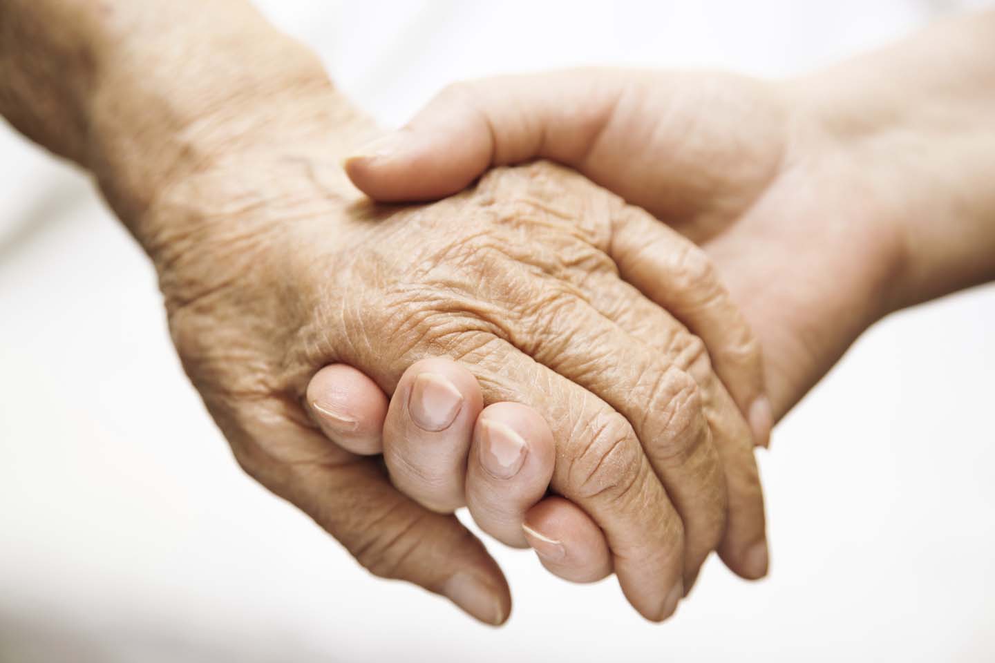Programa de prevenção de quedas nos idosos apresentado amanhã
