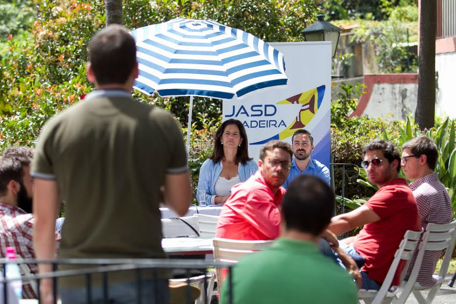 Rubina Leal no fórum autárquico promovido pela JSD