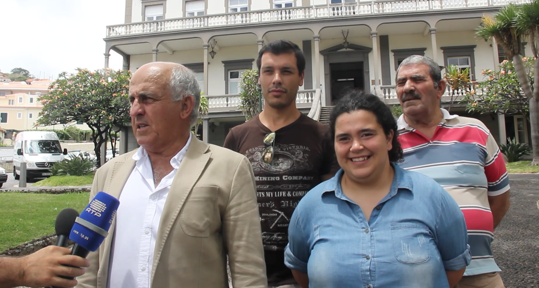 José Manuel Coelho apresenta-se como candidato do PTP à Câmara de Santa Cruz