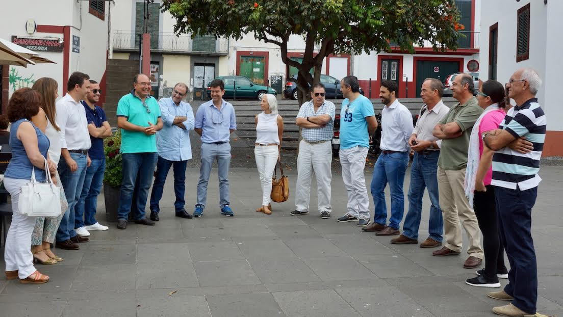 Rui Barreto desafia Rubina Leal a renunciar às funções governativas por ser candidata à CMF