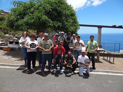 Junta de Freguesia da Fajã da Ovelha presta homenagem a ex-colaboradores dos programas de emprego