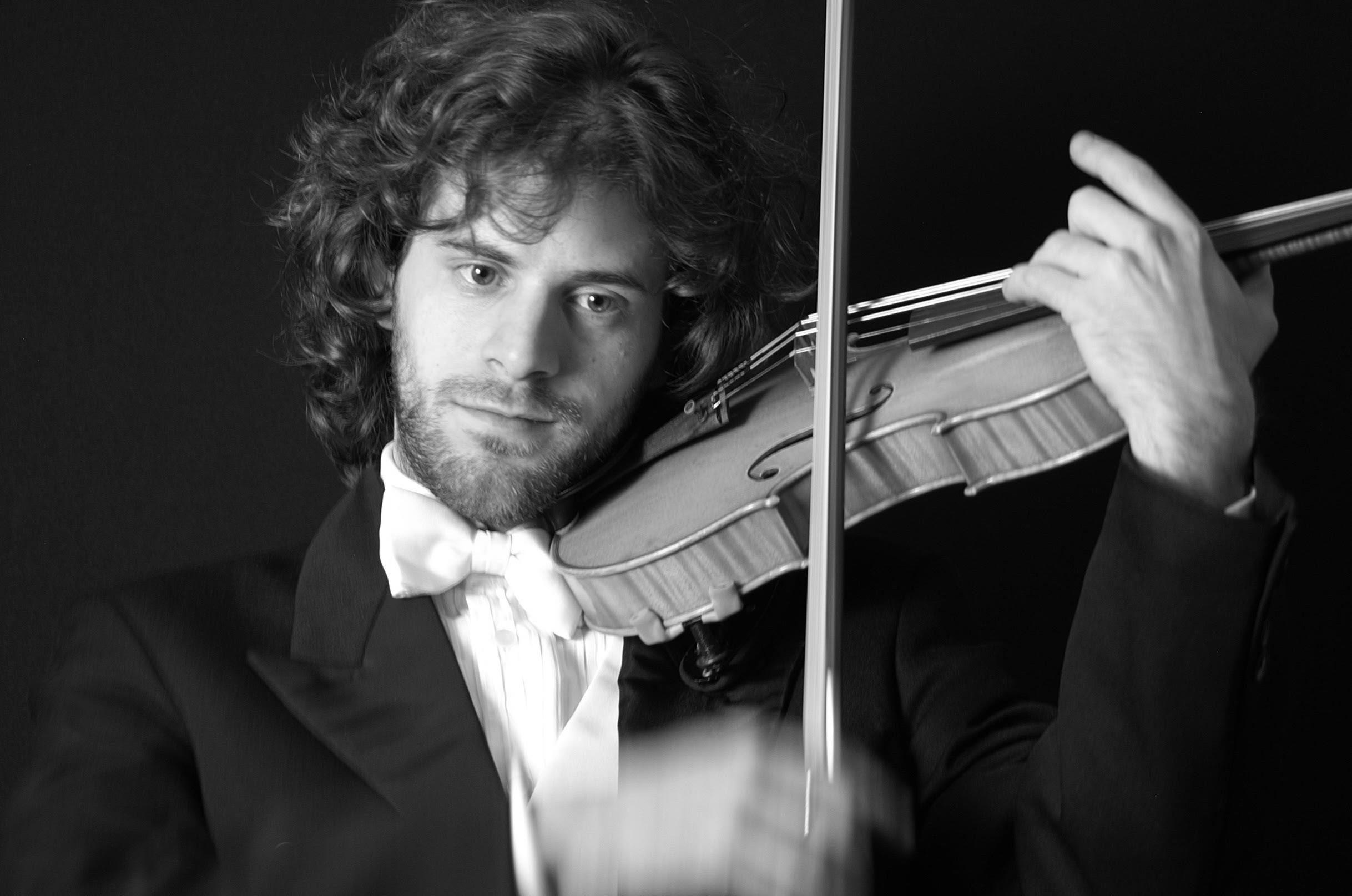 OCM fecha temporada amanhã, com Pedro Meireles como solista; realiza três concertos em Lisboa na próxima semana