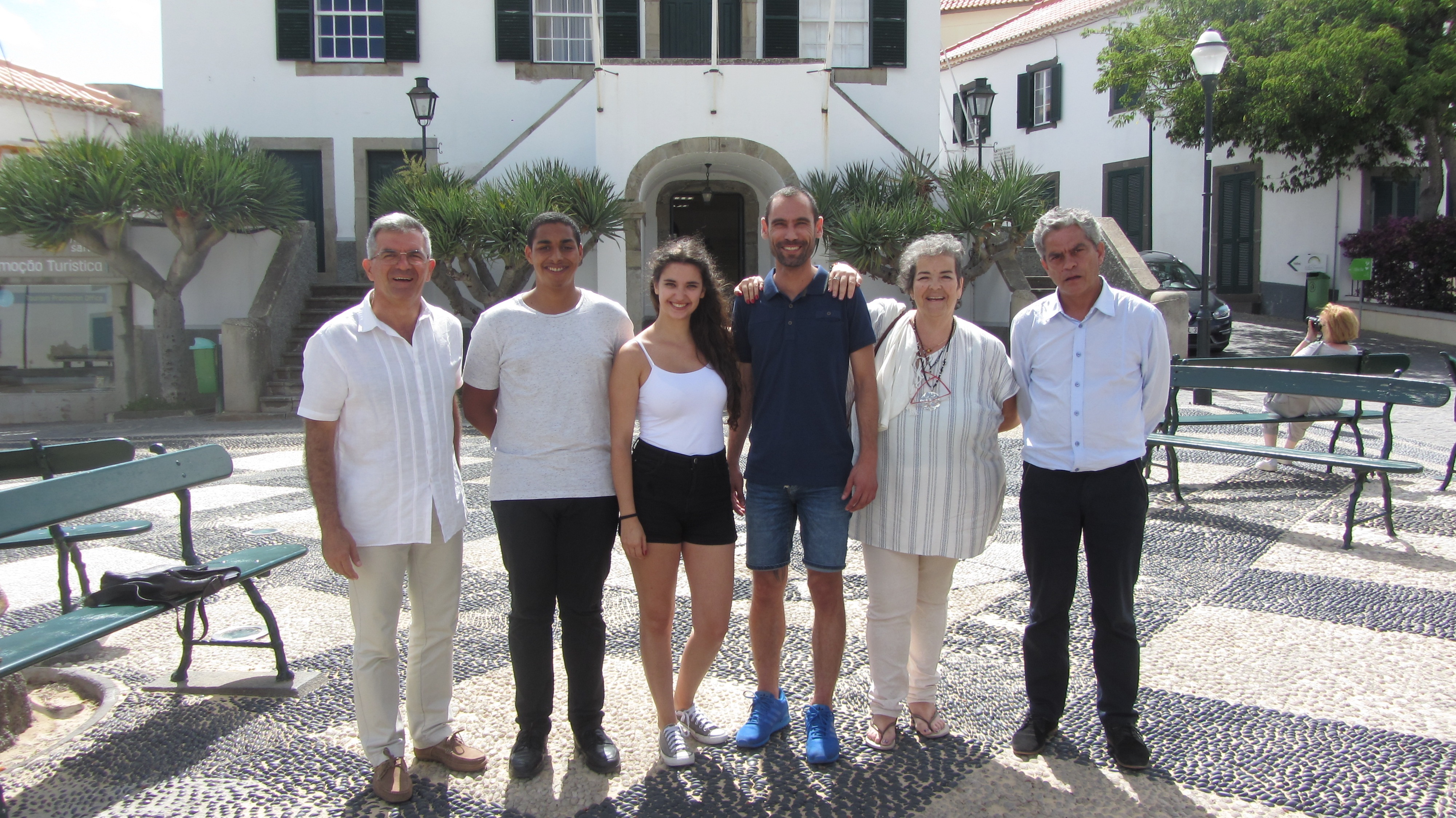 CDU revela que ainda não é este ano que a escola do Porto Santo entrará em obras