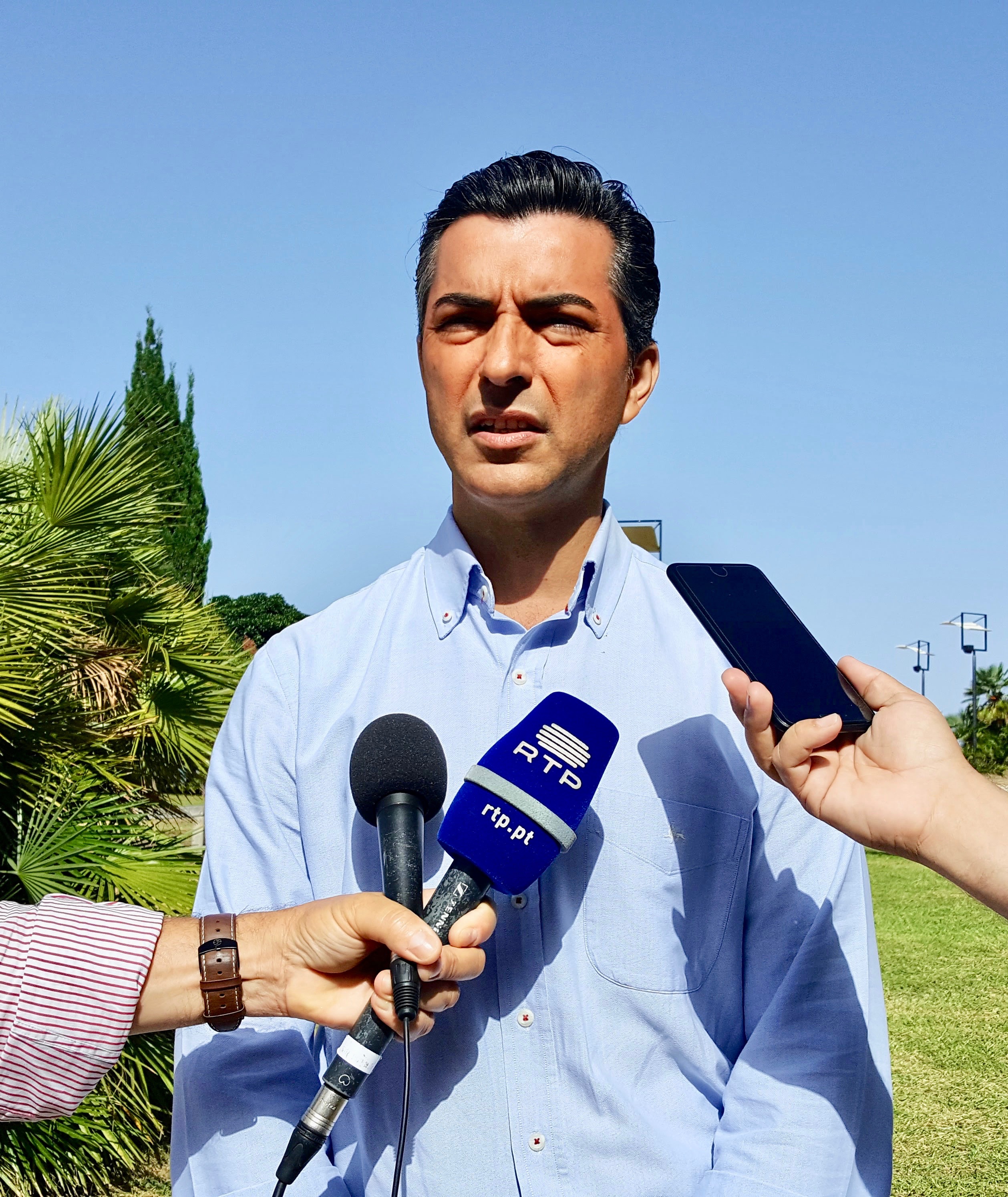 Martinho Câmara denuncia problemas ambientais na Calheta