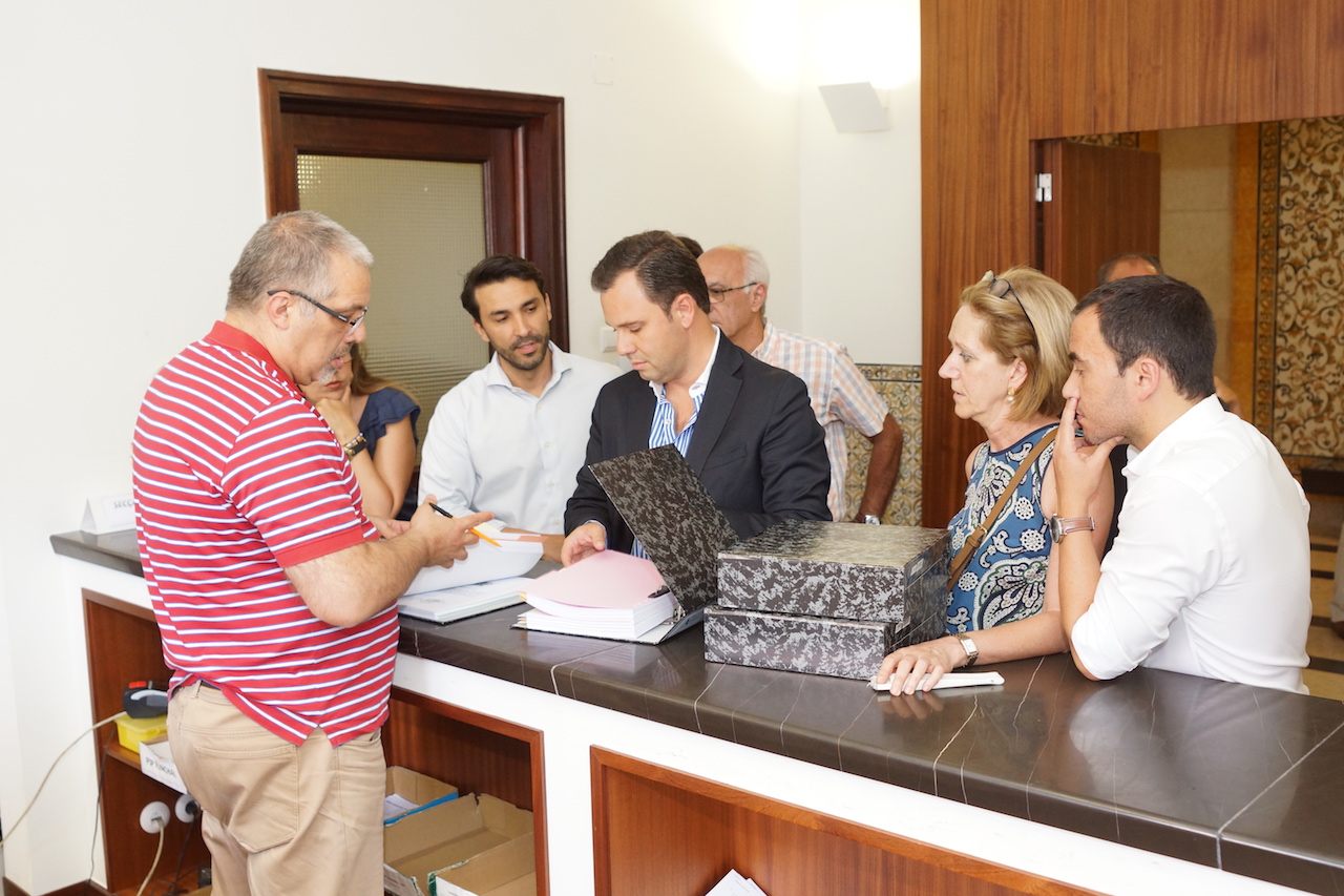 CDS-PP entregou listas pelo Funchal no Tribunal da Comarca