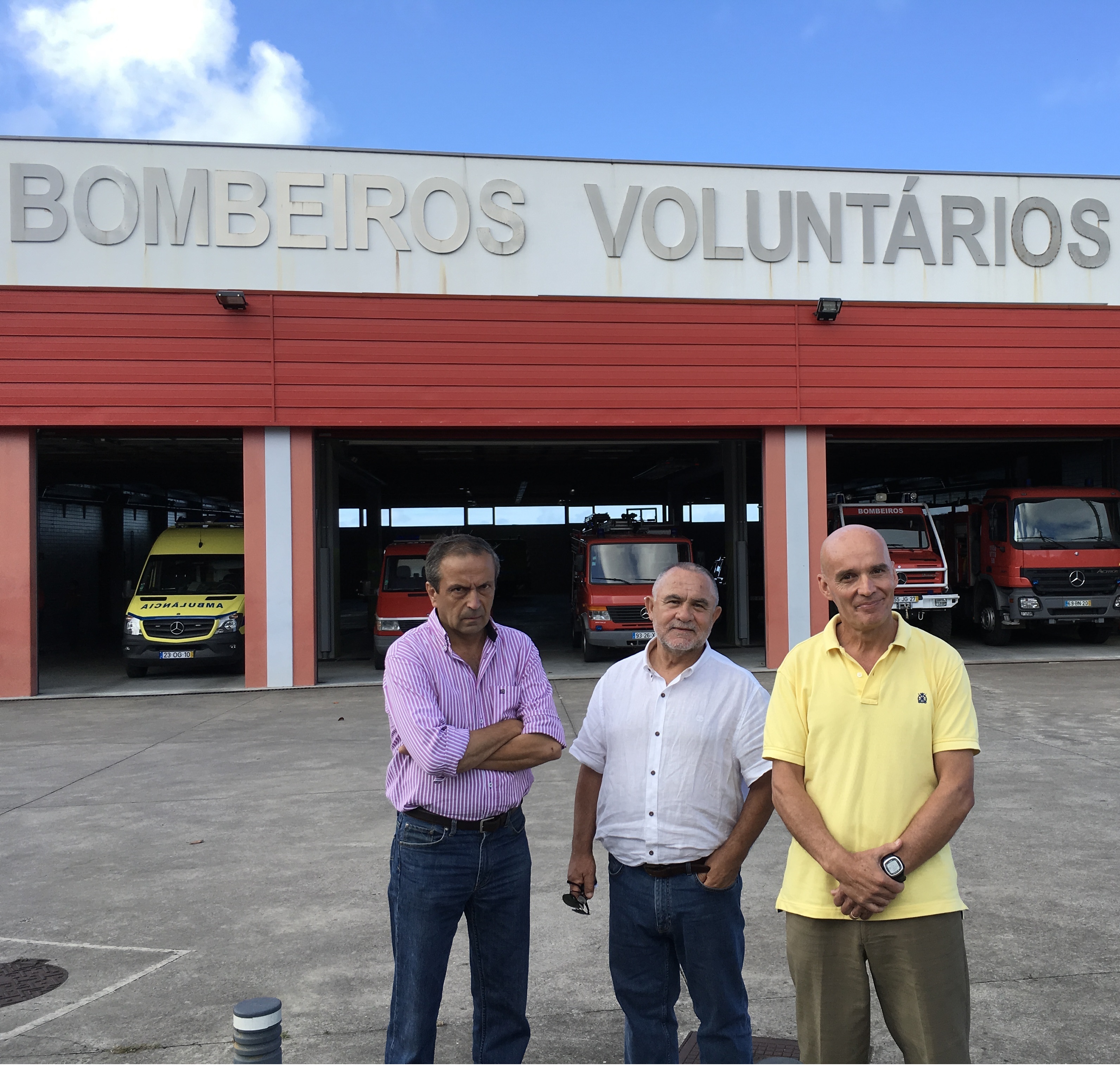 Candidatura do PS reuniu-se com Bombeiros Voluntários de Santana
