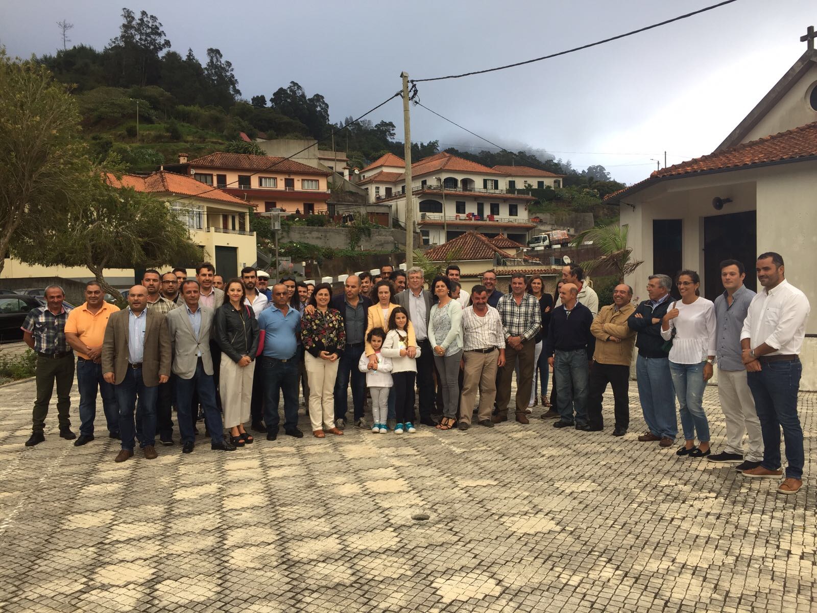 Gilberto Rodrigues apresenta candidatura à Junta de Freguesia de Santo António da Serra pedindo mais apoio da Câmara