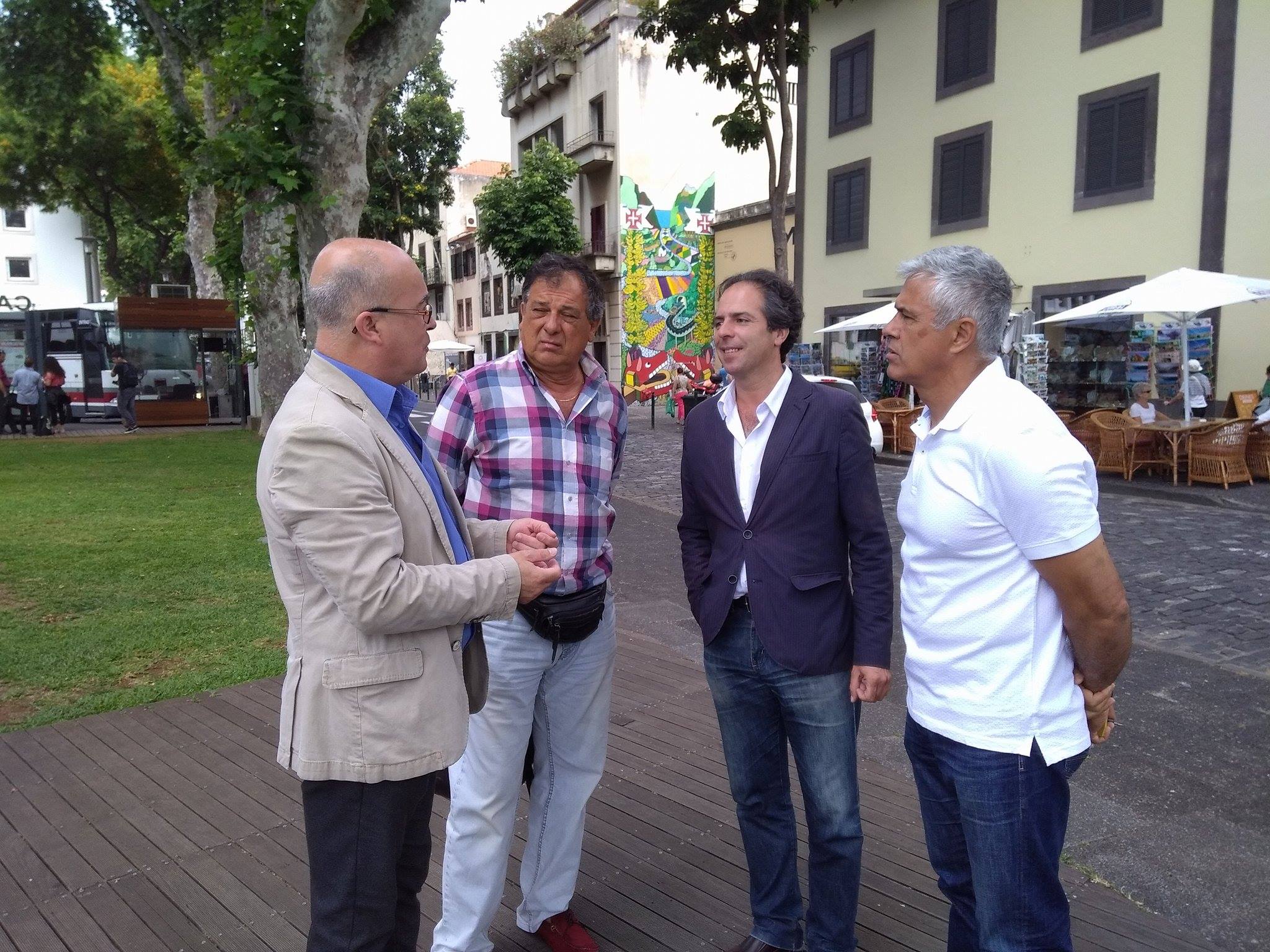 ‘Funchal Forte’ contra a Polícia Municipal de Paulo Cafôfo