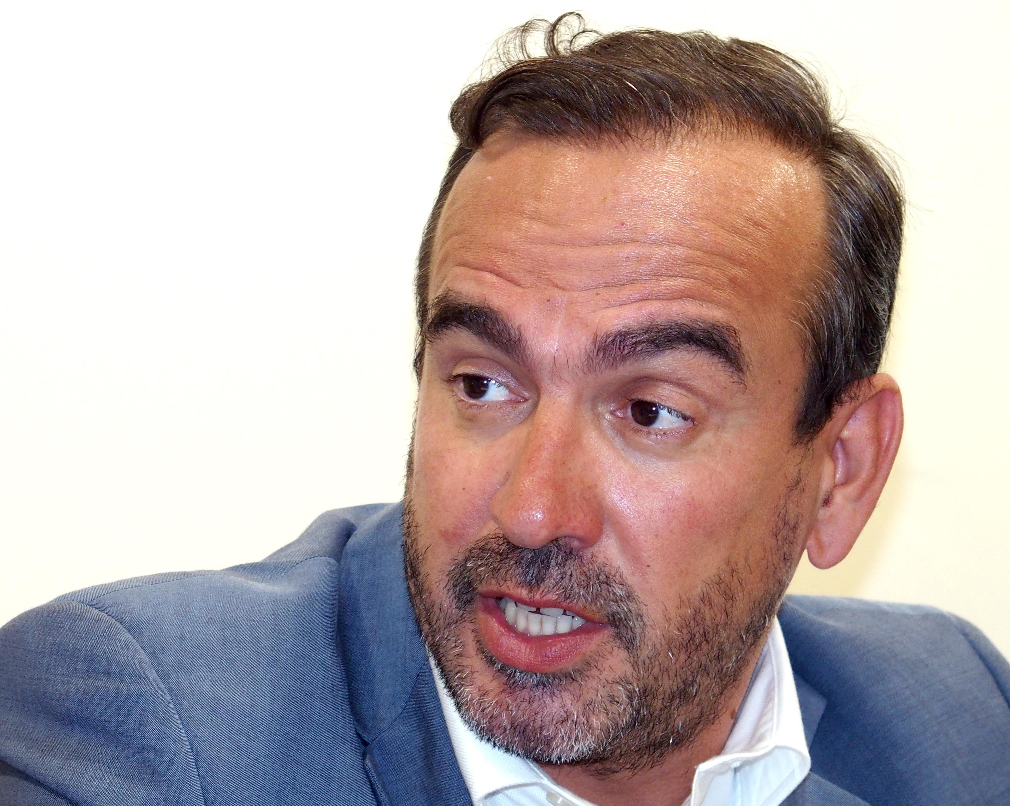 PS-Câmara de Lobos queixa-se de Pedro Coelho: CNE adverte-o e dá-lhe 36 horas para se pronunciar