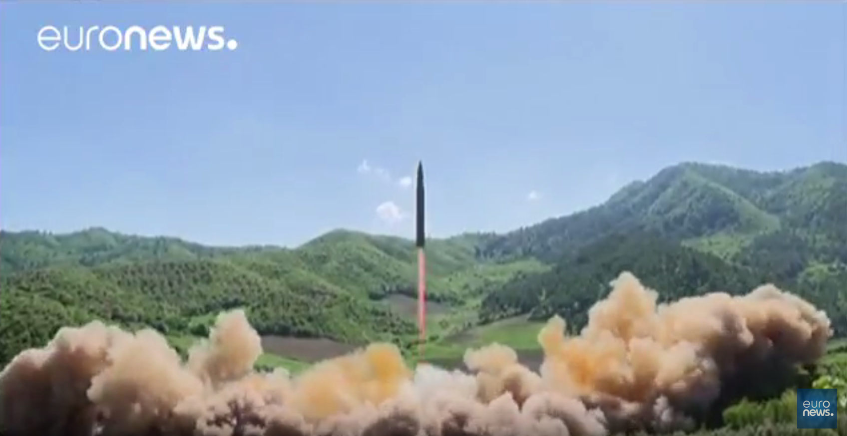 Coreia do Norte lança míssil que terá sobrevoado ilha japonesa de Hokkaido [vídeo]