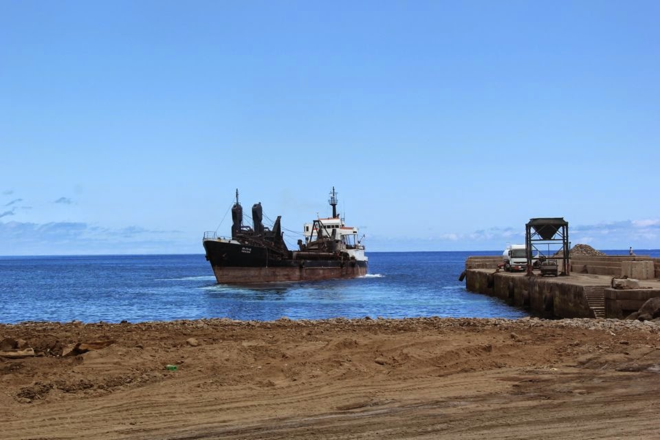 Extrair areia do mar a 82 cêntimos por m3 e vender a 19,85€