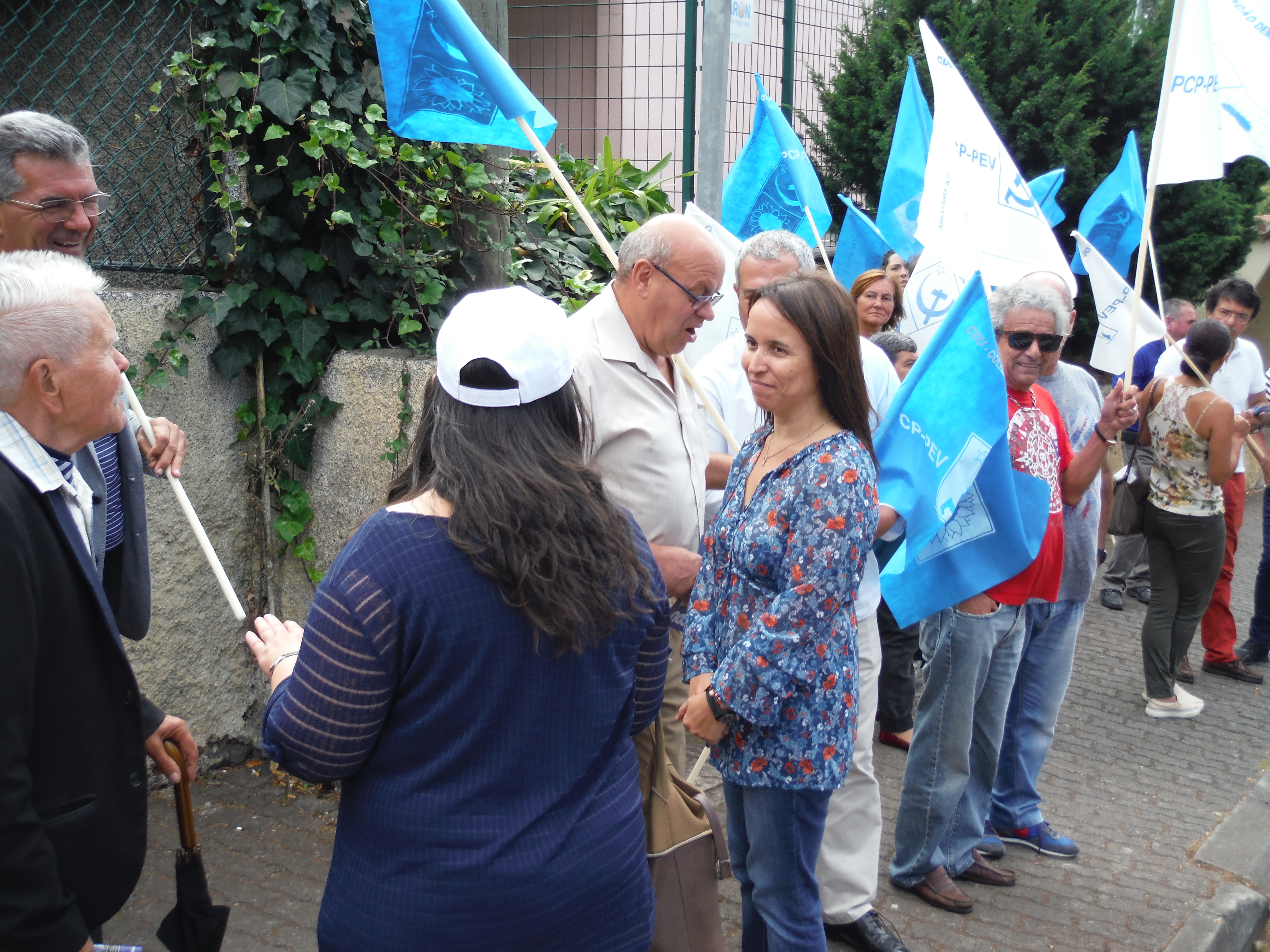 CDU aponta falta de transporte escolar na Camacha