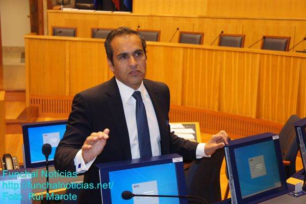 Carlos Pereira apela à “Madeiranidade”