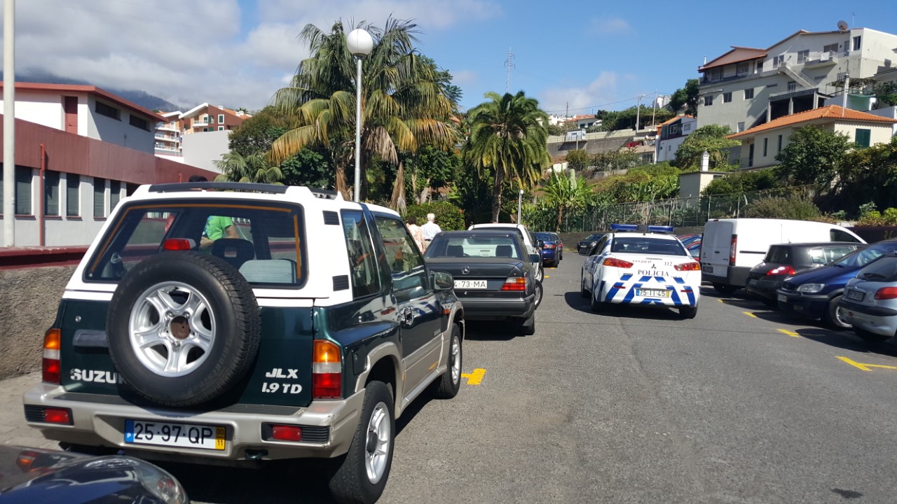 CDS de Câmara de Lobos faz queixa do PSD à CNE devido a alegado transporte ilegal de eleitores dos bairros