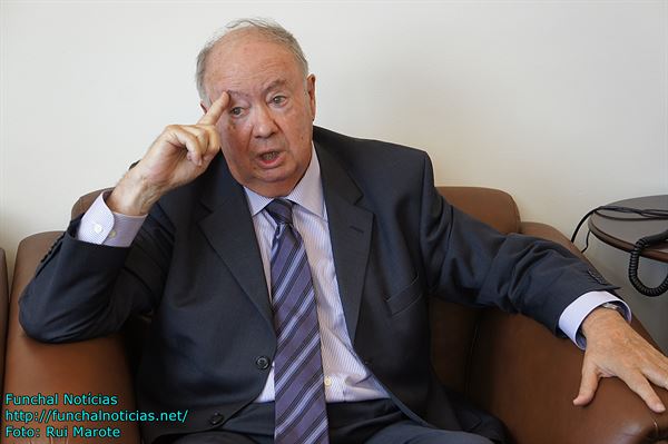 Jardim abre as hostilidades no PSD-Madeira: “A horda que assaltou o PSD/Madeira, agora nas eleições autárquicas engoliu o pão que amassou há quatro anos”