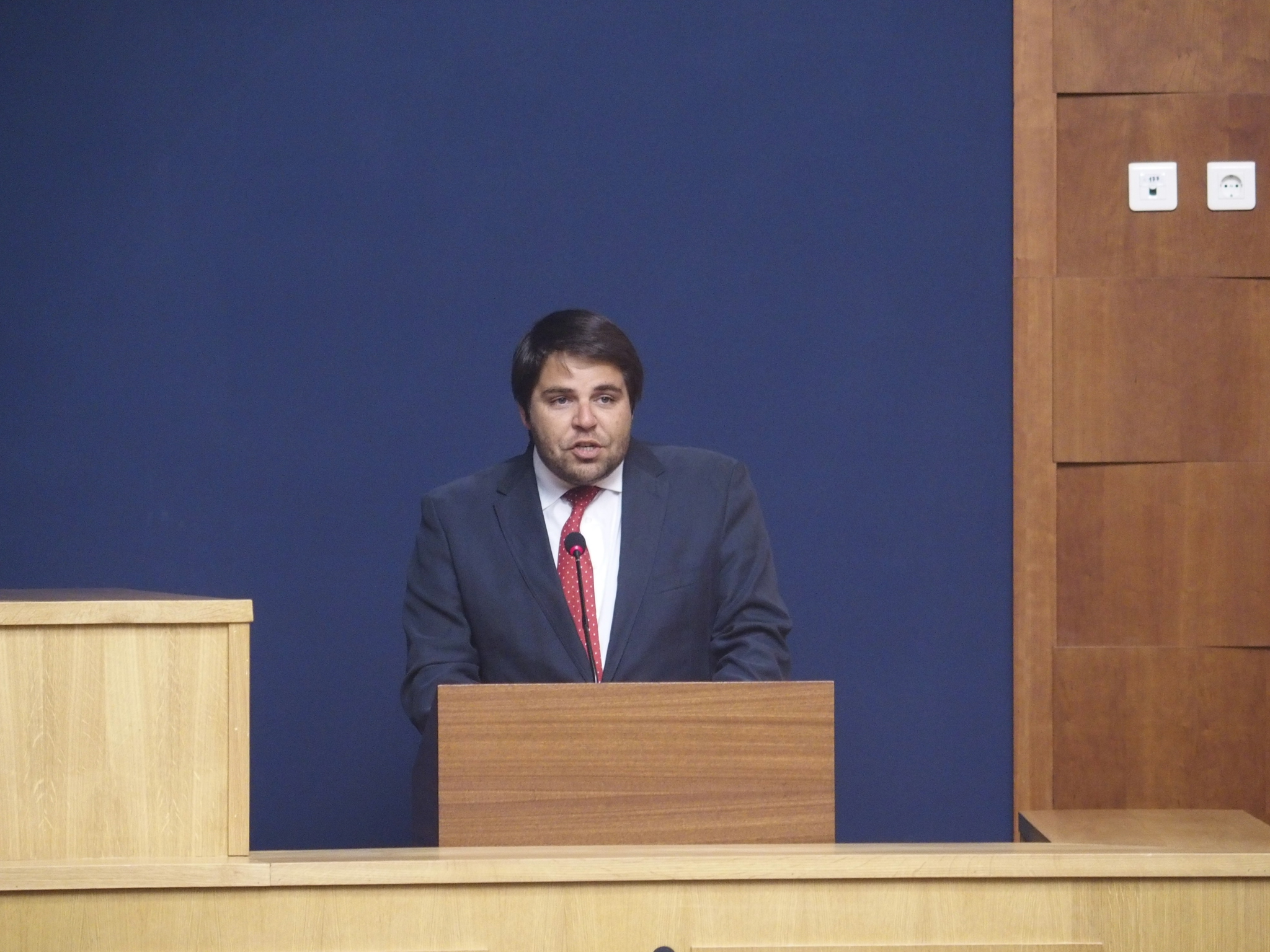 Bernardo Caldeira critica República por problemas de mobilidade que ainda afectam os portosantenses
