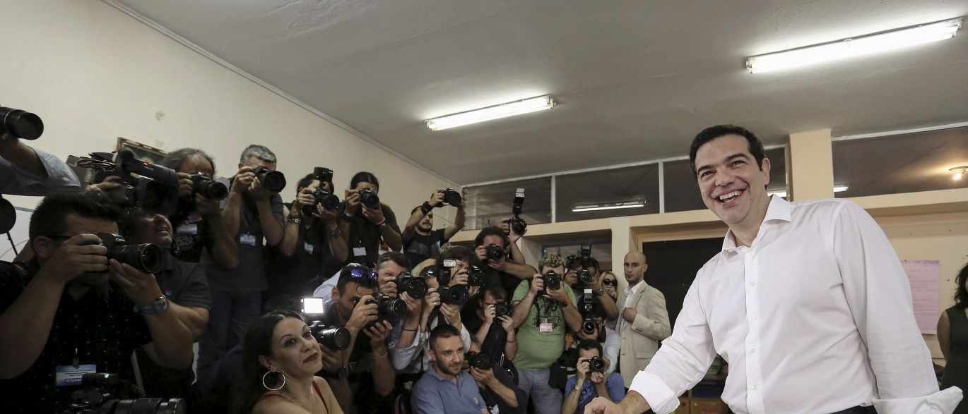 Referendo hoje decide futuro da Grécia