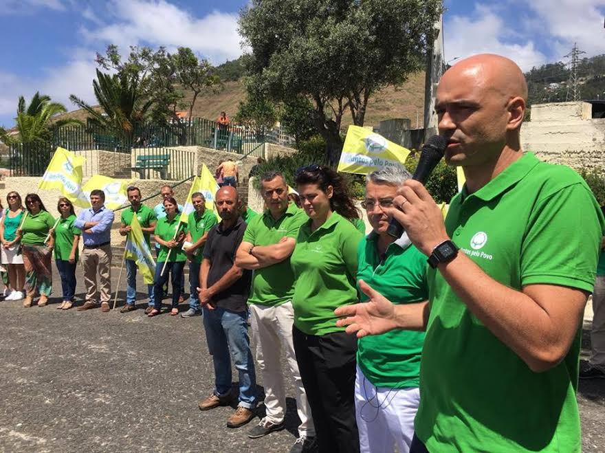JPP volta à porta das igrejas para agradecer vitória a 1 de outubro em Santa Cruz