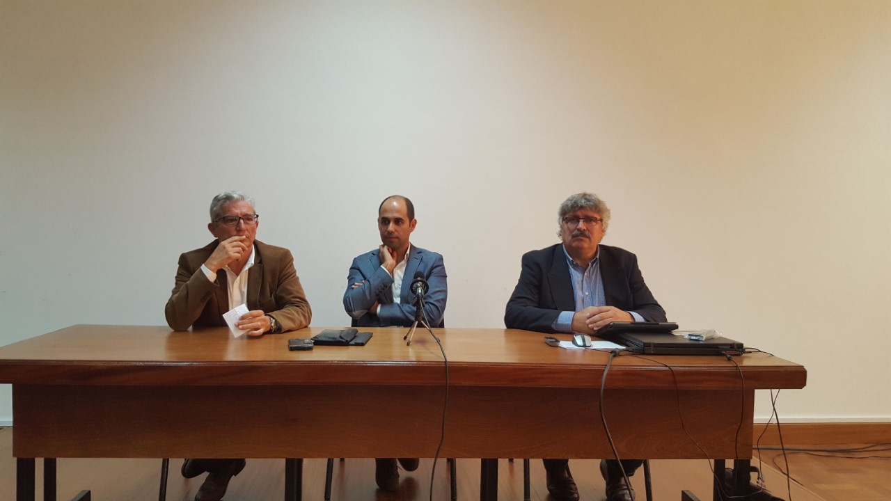 Líder parlamentar nacional do BE foi à Escola Jaime Moniz falar de Cidadania e Responsabilidade