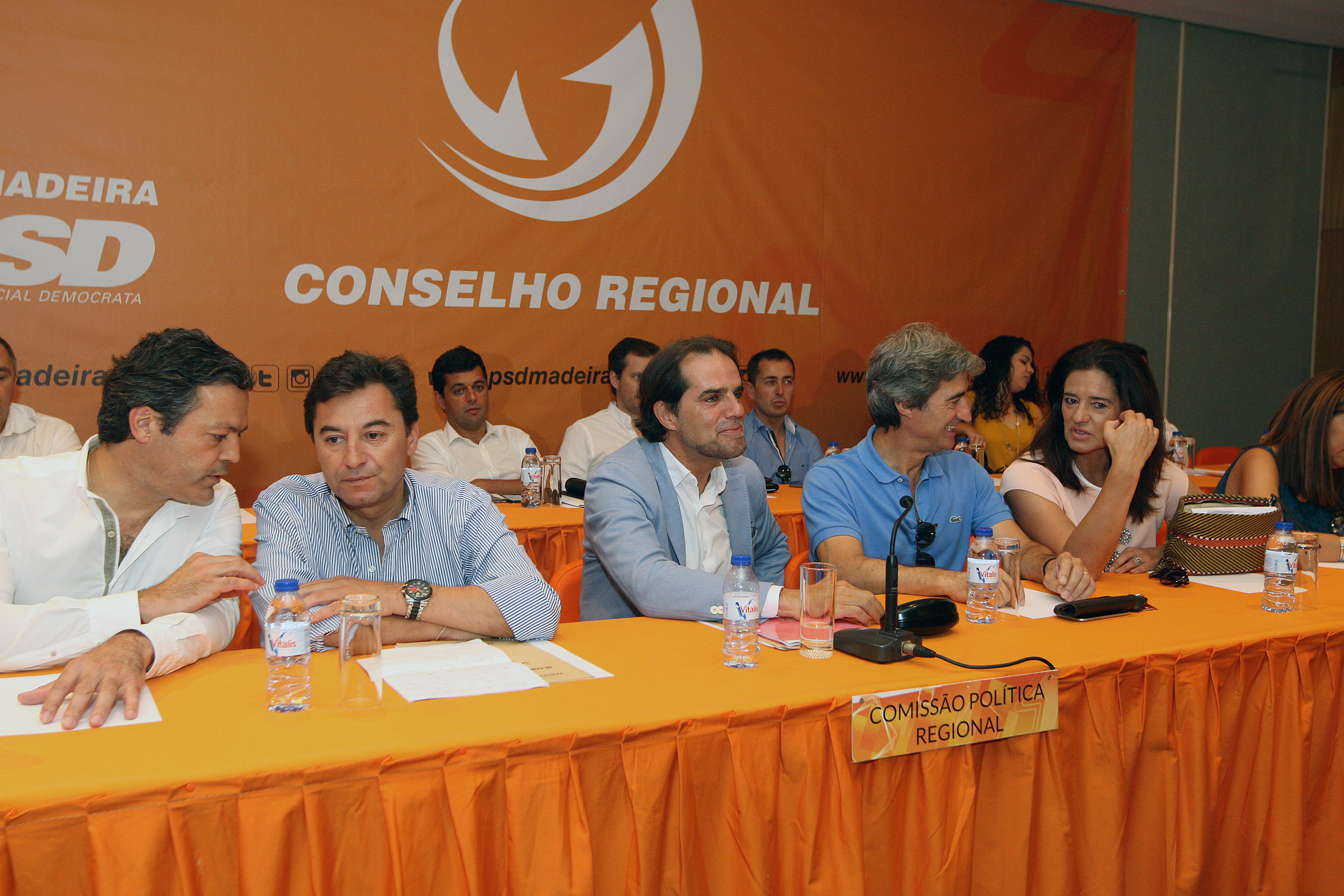 Conselho Regional do PSD a 18 novembro, eleições para as concelhias a 6 e jantar de Natal a 7 dezembro