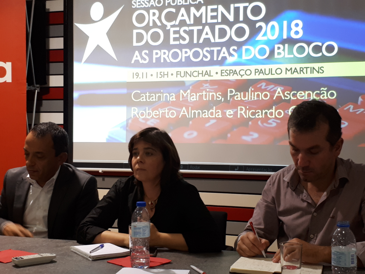 Catarina Martins participou hoje no Funchal em sessão pública sobre o Orçamento de Estado