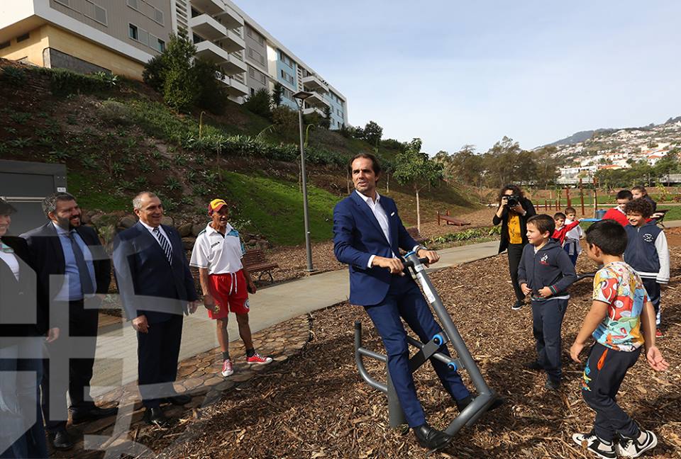 Jardim das Madalenas inaugurado hoje com busto de William Henry Clode