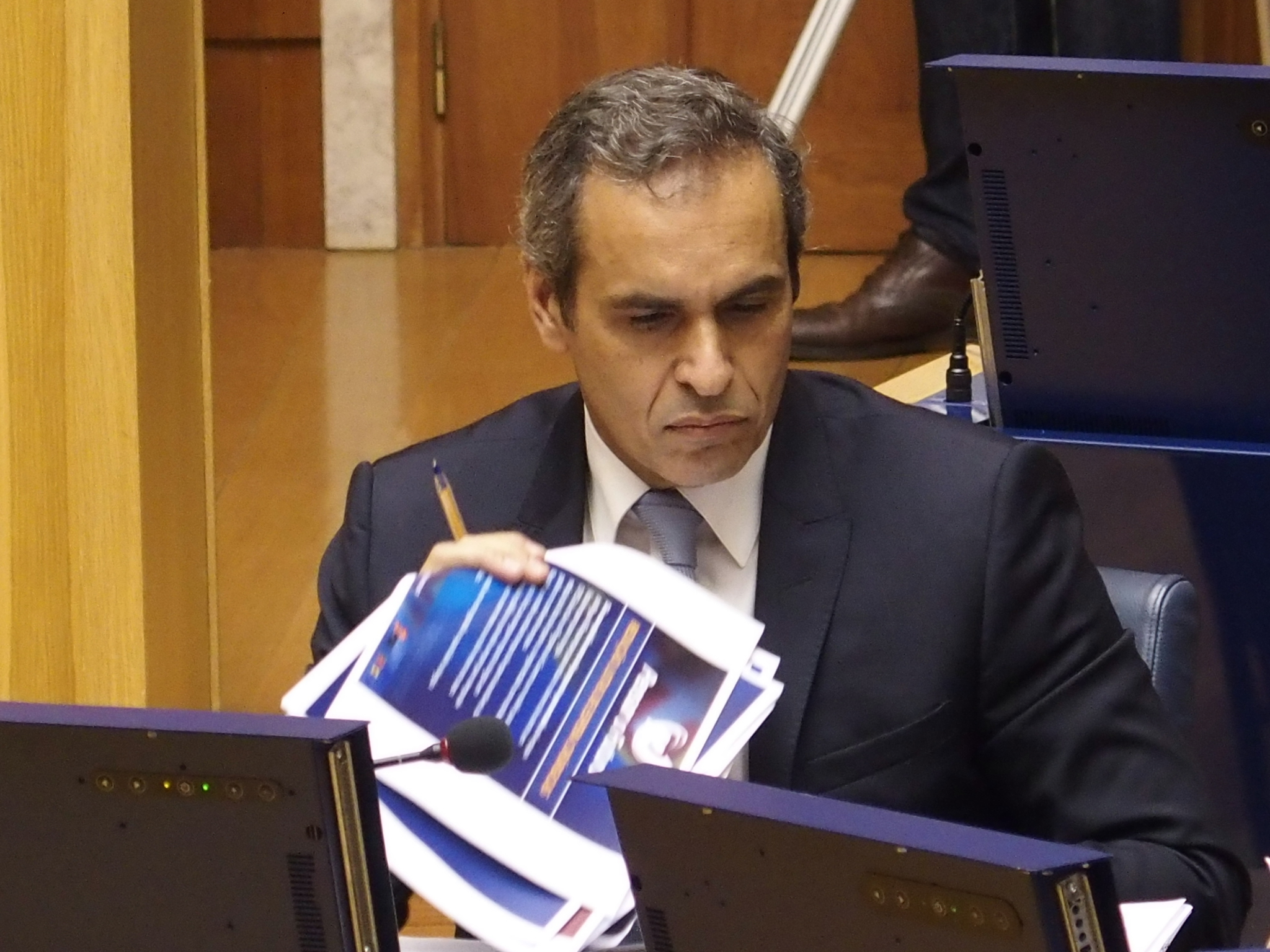 Carlos Pereira considera “inaceitáveis” declarações de administrador da TAP Diogo Lacerda Machado