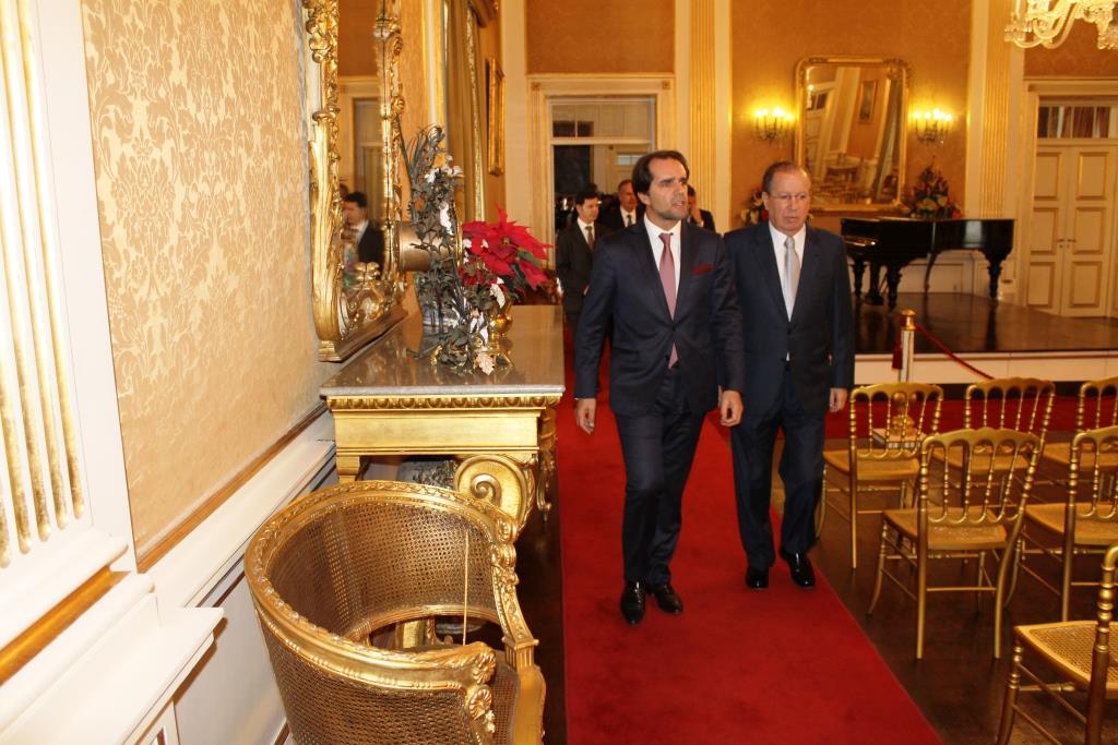 Governo vai dia 13 ao Palácio de São Lourenço apresentar cumprimentos de Natal