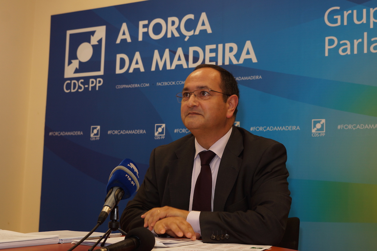 CDS propõe desagravamento fiscal e diz que não vai pactuar com este Orçamento da RAM para 2018