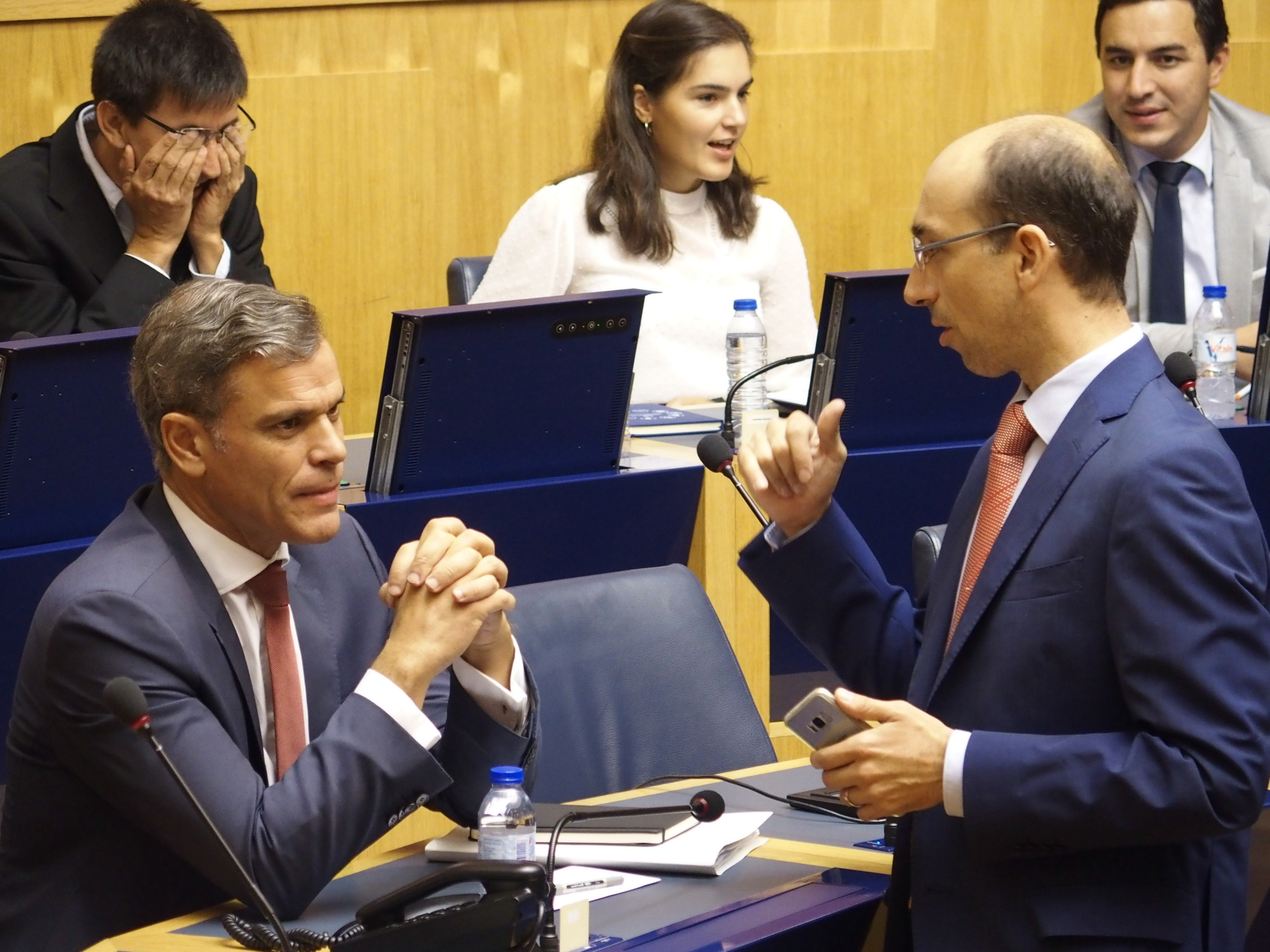 Eduardo Jesus troca argumentos com Carlos Pereira (PS) e nega que não haja “políticas públicas” para o turismo