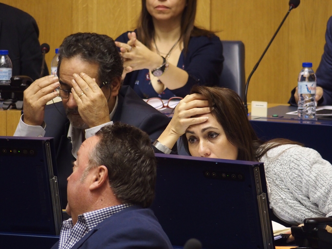 Maioria PSD rejeita propostas “levianas” da oposição para baixar o IRS