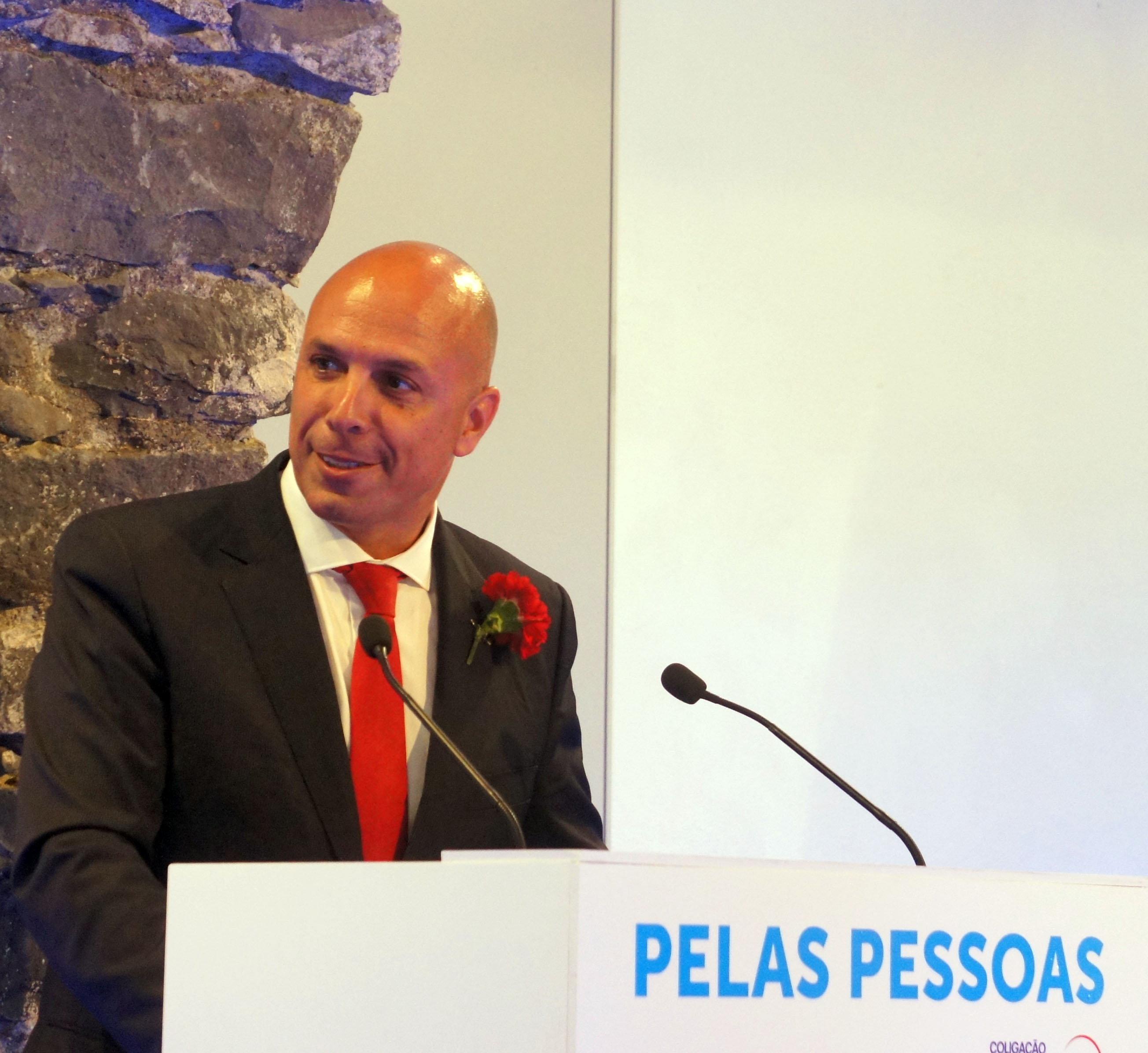 Paulo Cafôfo só deverá ir amanhã ao congresso do PS-Madeira
