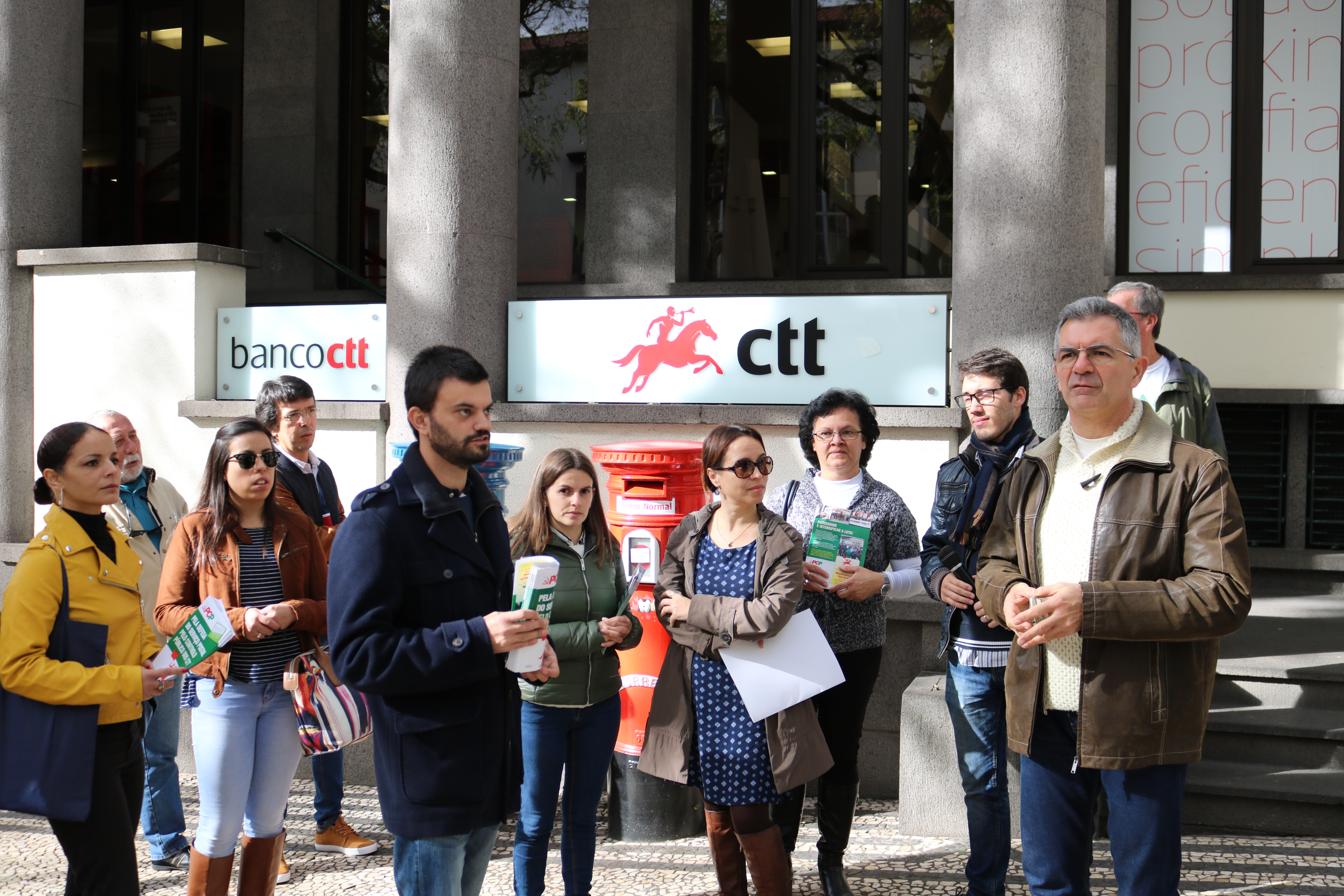 CDU insiste na necessidade de impedir a degradação do serviço dos CTT