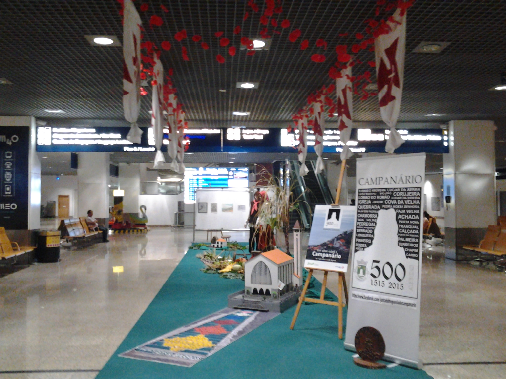 500 anos do Campanário no aeroporto e com lançamento de livro de filho da terra