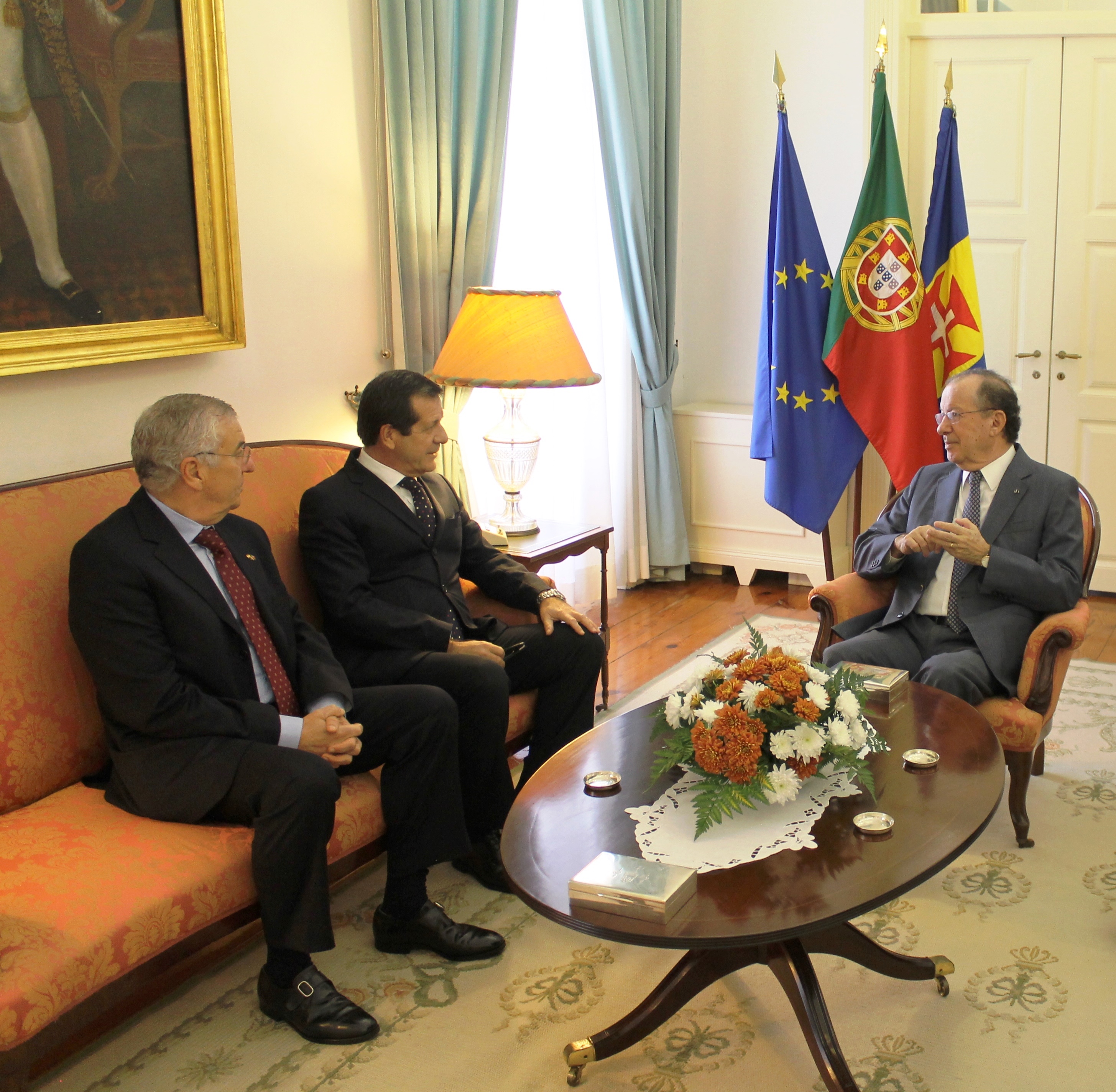 Emabixador de Espanha apresentou cumprimentos a Ireneu Barreto