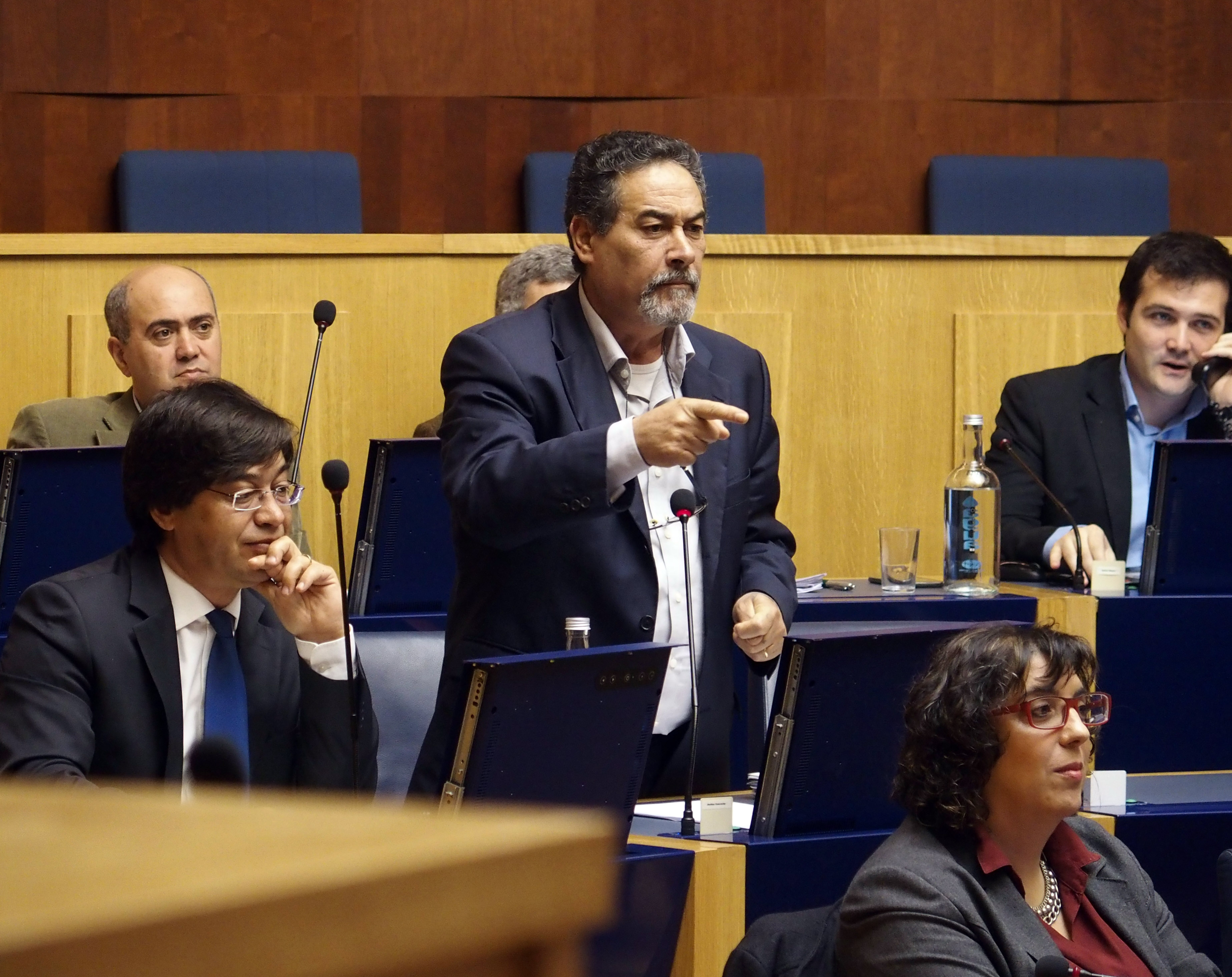 António Costa censurado pela Assembleia Legislativa da Madeira; apenas PS-M apoiou o primeiro-ministro