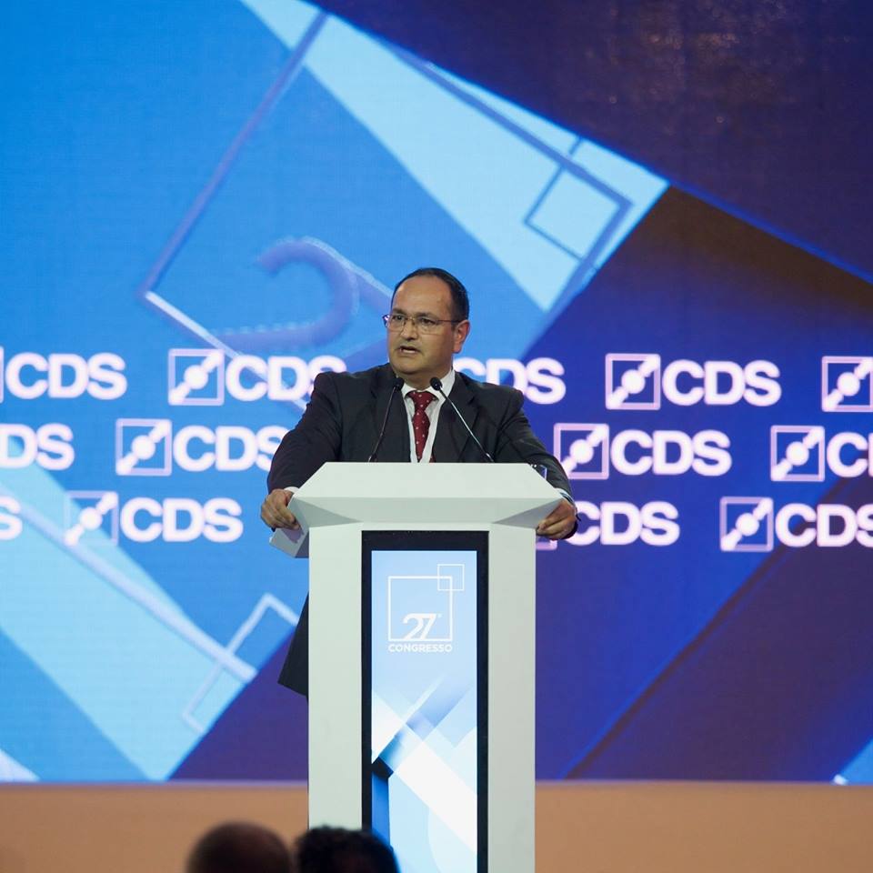 Veja algumas imagens de madeirenses no congresso do CDS em Lamego