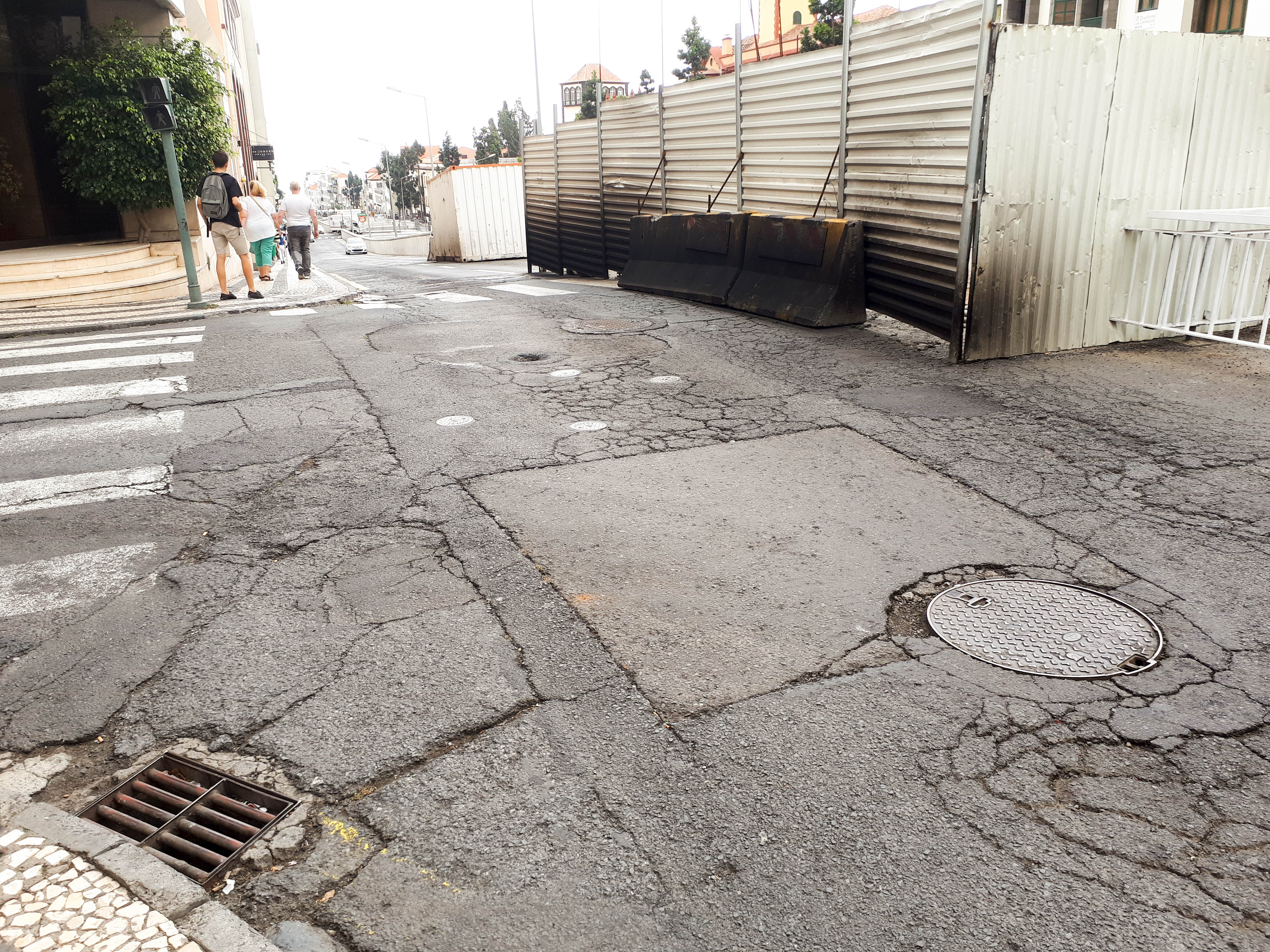 ‘Nós Cidadãos’ pergunta pela prometido repavimentação das ruas 5 de Outubro e 31 de Janeiro