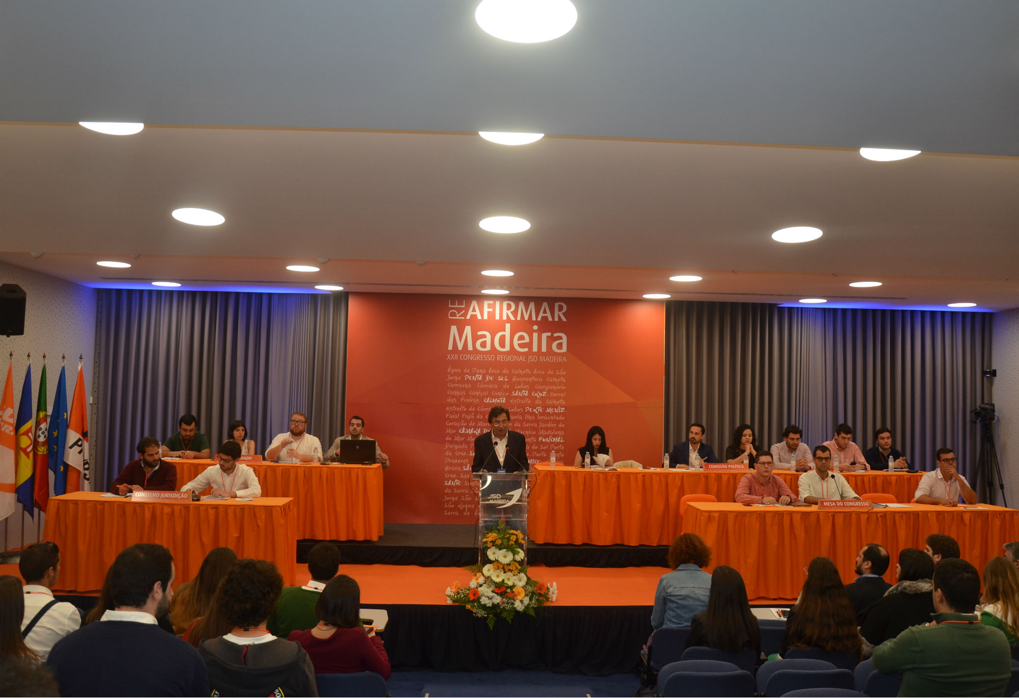 JSD-Madeira faz história ao aprovar moção “LGBTI + realidade”