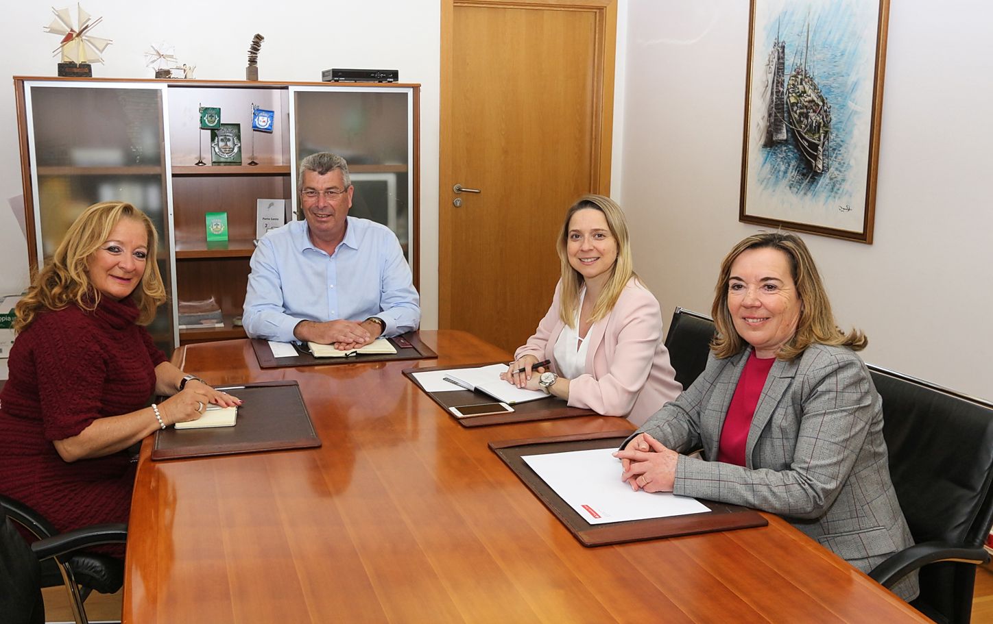 Cláudia Monteiro de Aguiar dedicou o dia de ontem ao Porto Santo
