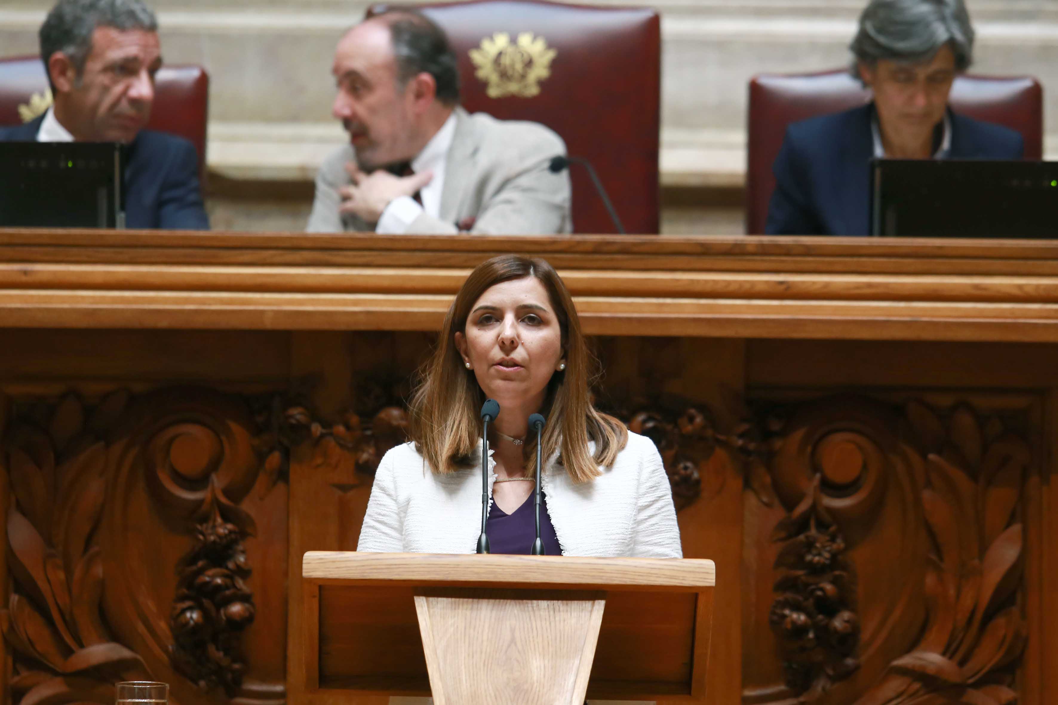 Novo Hospital: Sara Madruga da Costa pergunta se será desta?