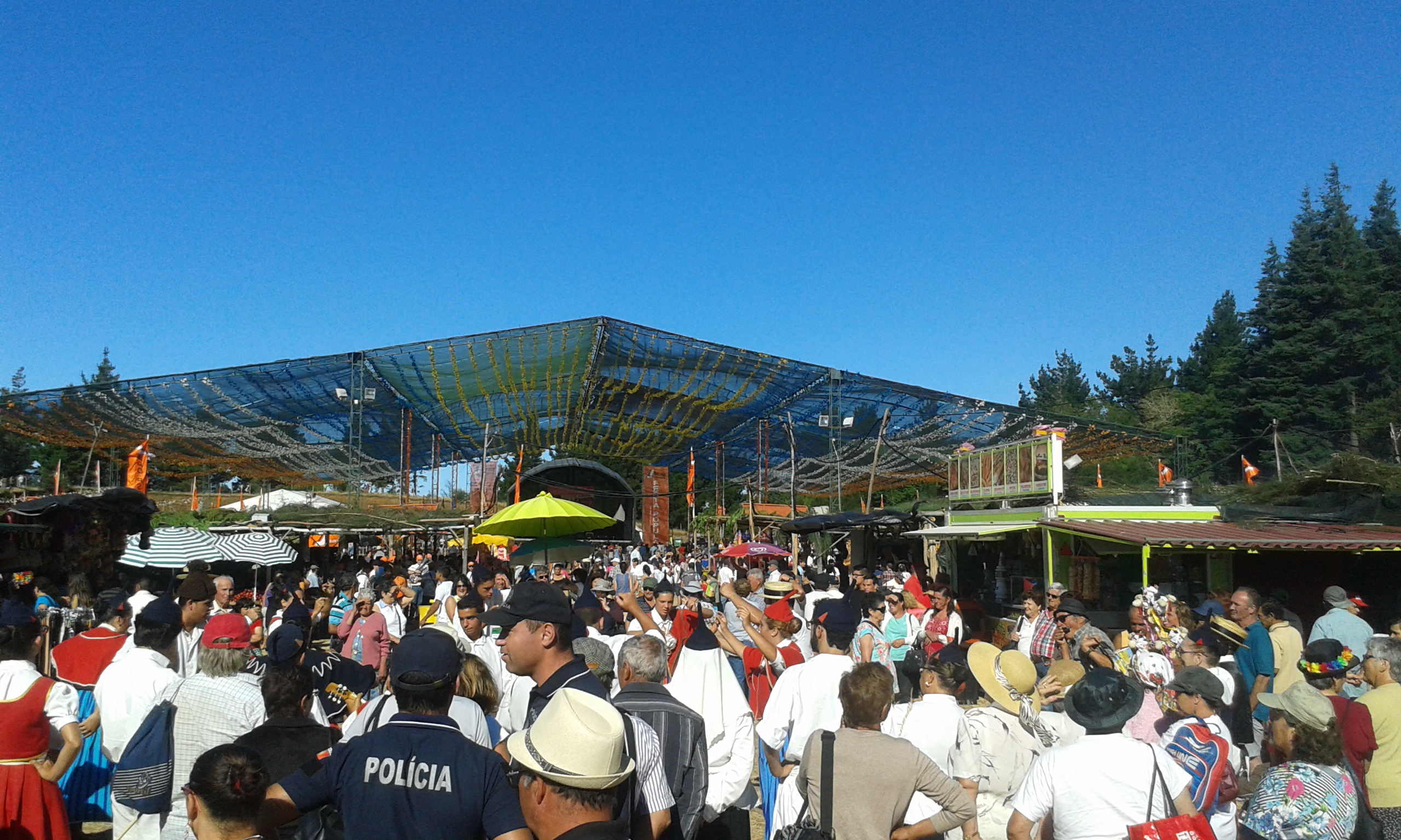 Festa no Chão da Lagoa mas com menos gente