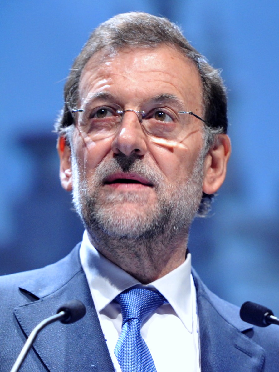 Crise política em Espanha, Moção de censura derruba Governo
